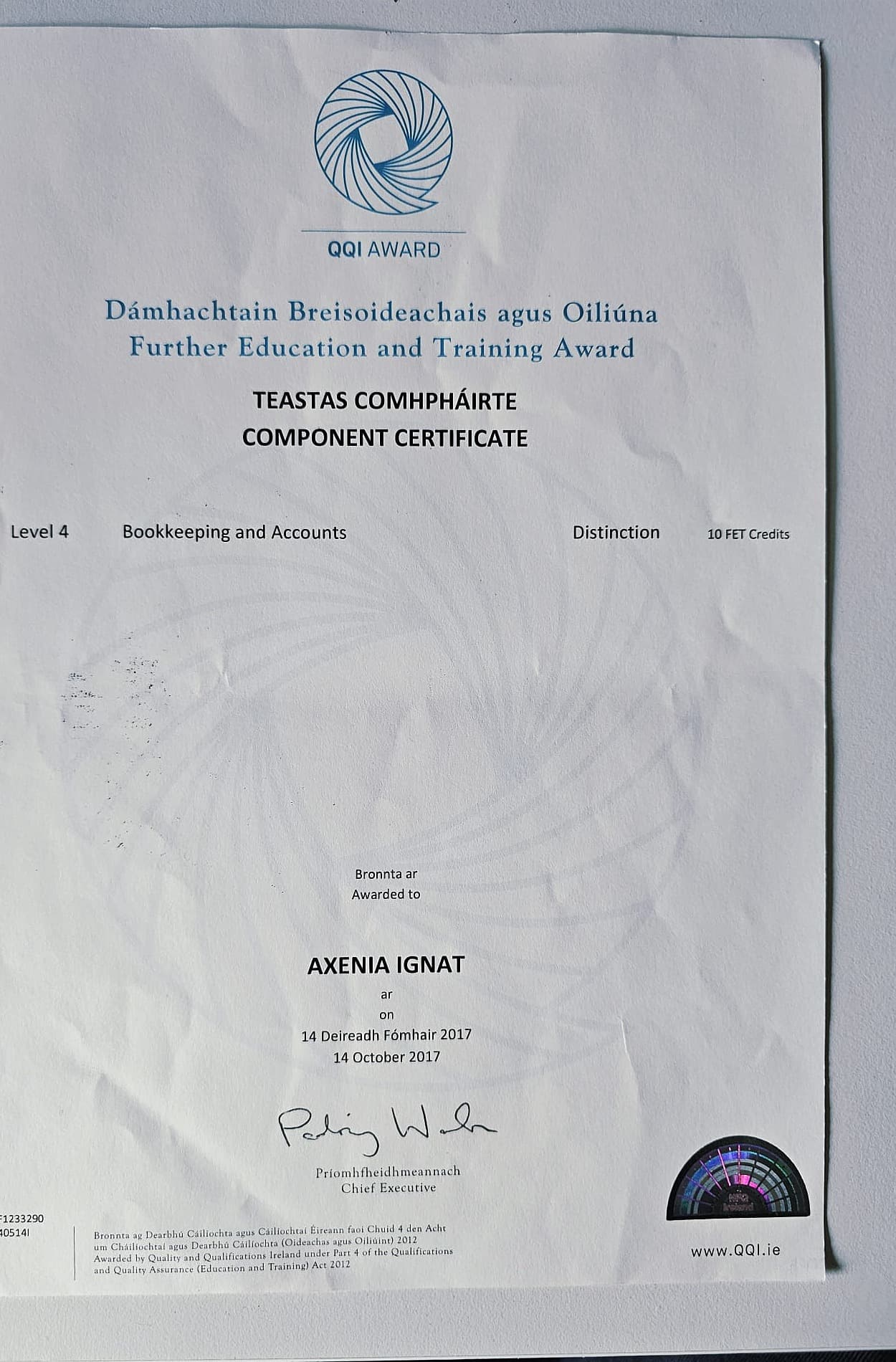 Certificat QQI Nivel 4 în Contabilitate și conturi acordat Axeniei Ignat cu mențiunea Distincție, în octombrie 2017